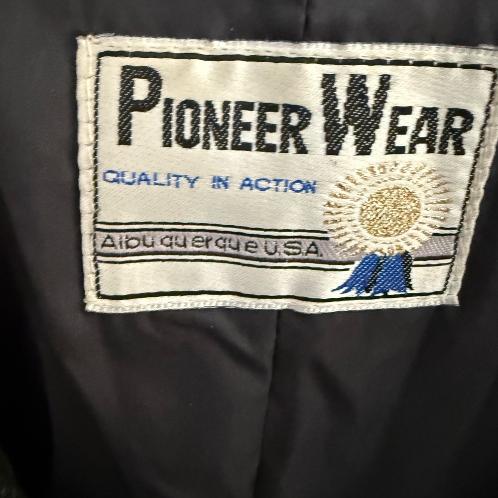 PIONEER Multicolor Southwestern Fringe Utility Jacket with Black Collar Vintage. - Picture 2 of 16